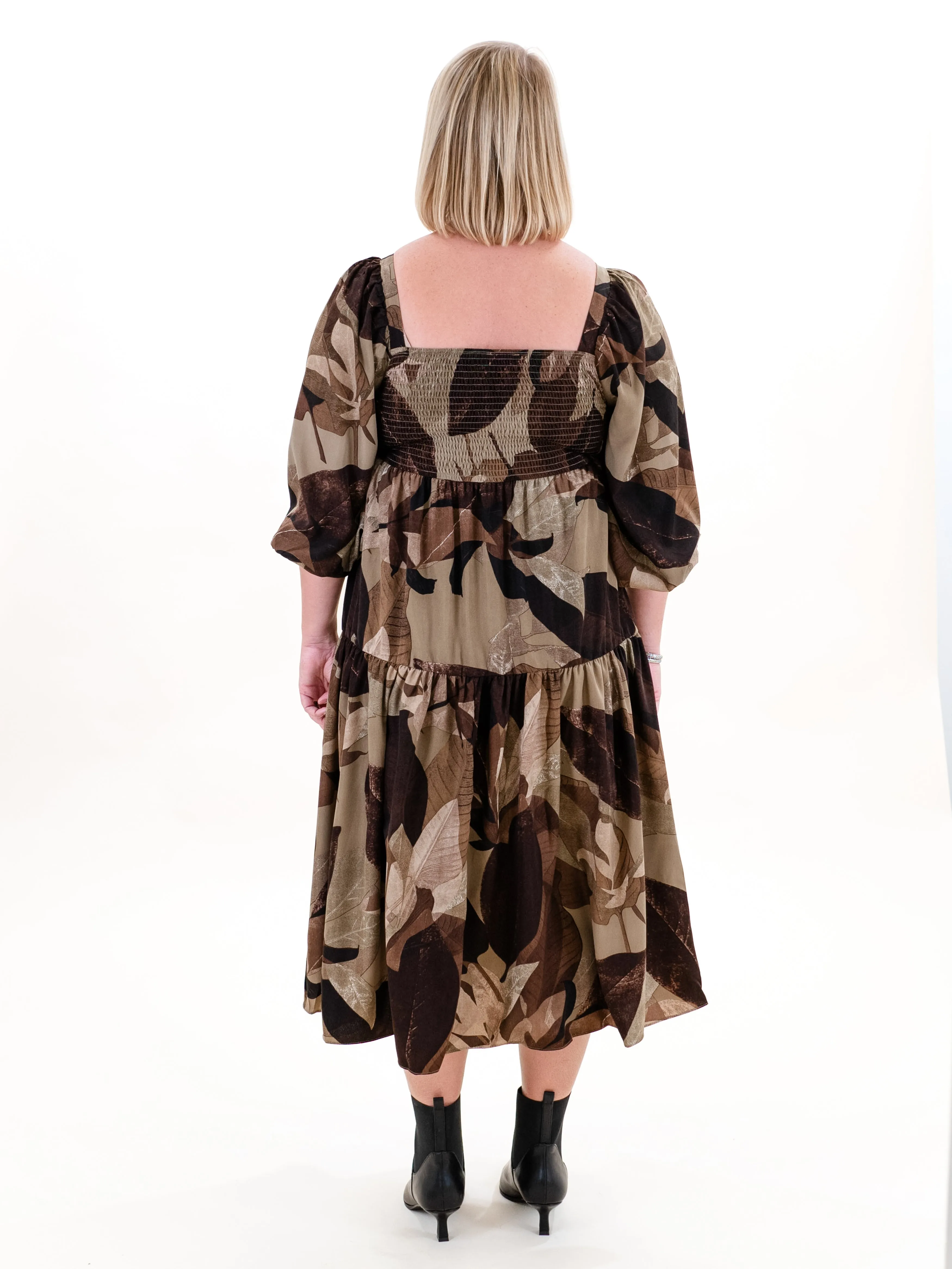 Leaf Printed 3/4 Sleeve Midi by Entro