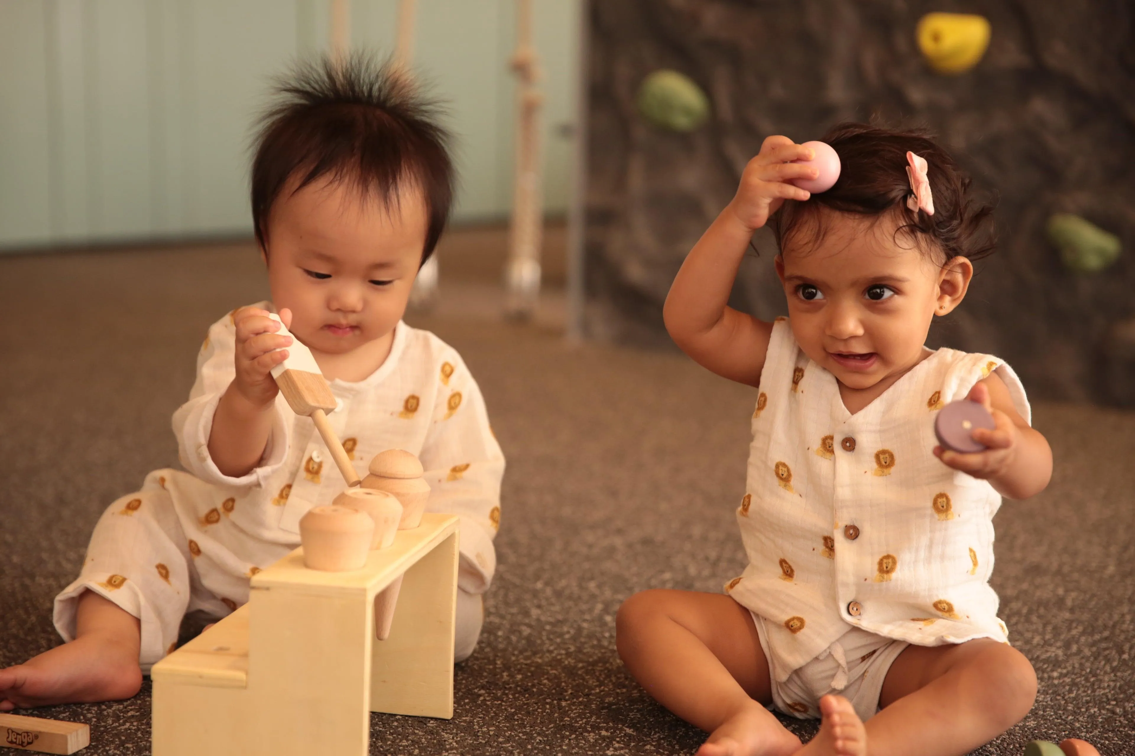 Organic Muslin Vest & Shorts Set | Bubble Pops